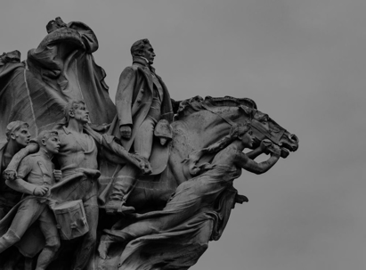 Statue of military men